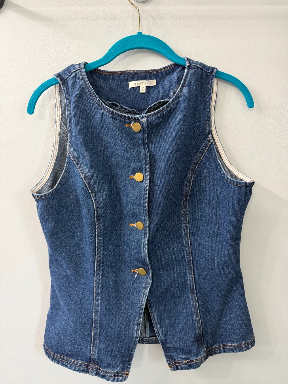 Baevely Blue Denim Sleeveless Button-Front  Vest Medium